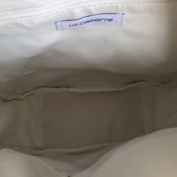 Liz Claiborne…Quilted Mini back pack - Picture 5 of 6